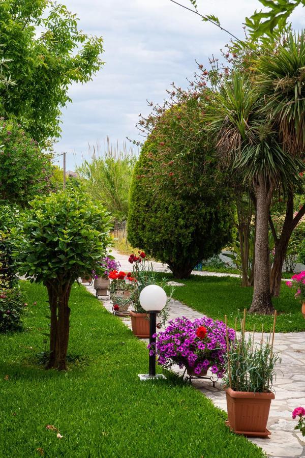 Hotel Sunny Garden Nydri  Exterior foto