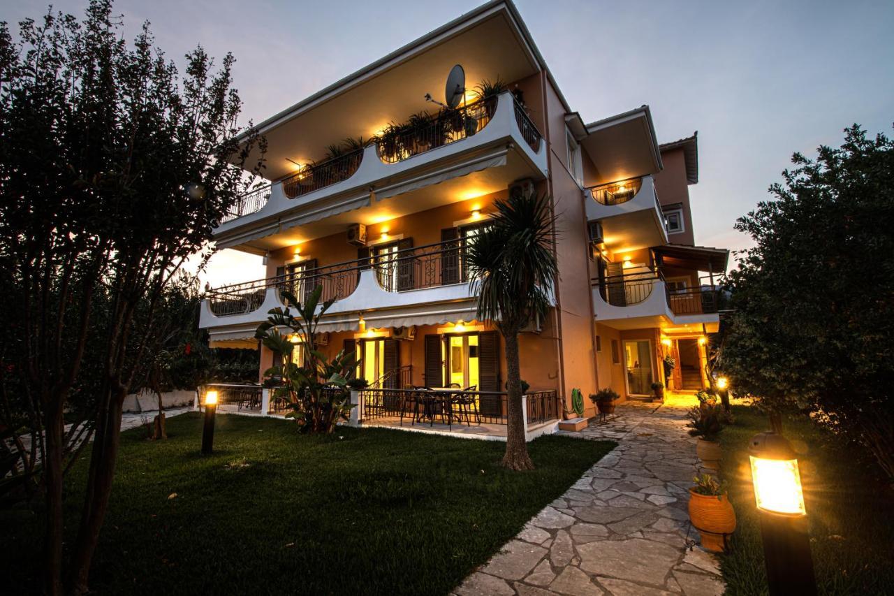 Hotel Sunny Garden Nydri  Exterior foto